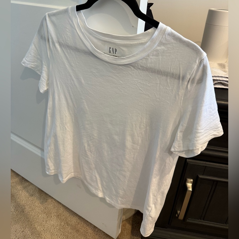 GAP White Organic Cotton Petite Tee